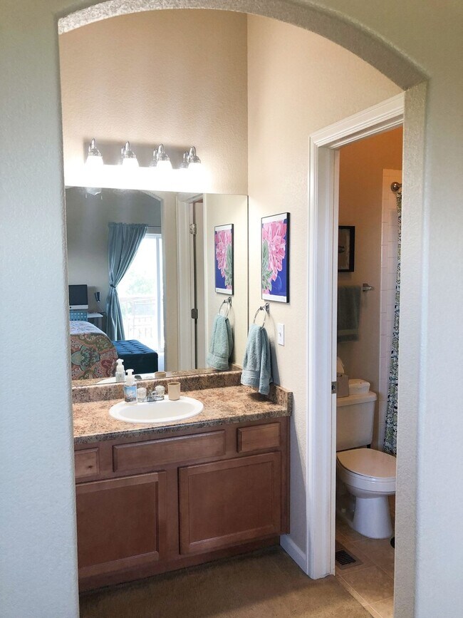 Building Photo - Charming Home for Rent on Corbu Heights