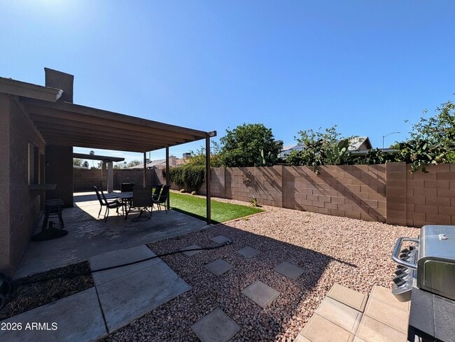 Building Photo - 10044 N 39th Ln