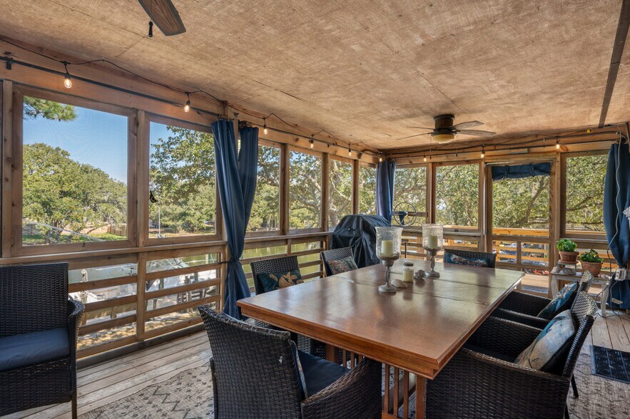 Building Photo - 50204 Snug Harbor Dr