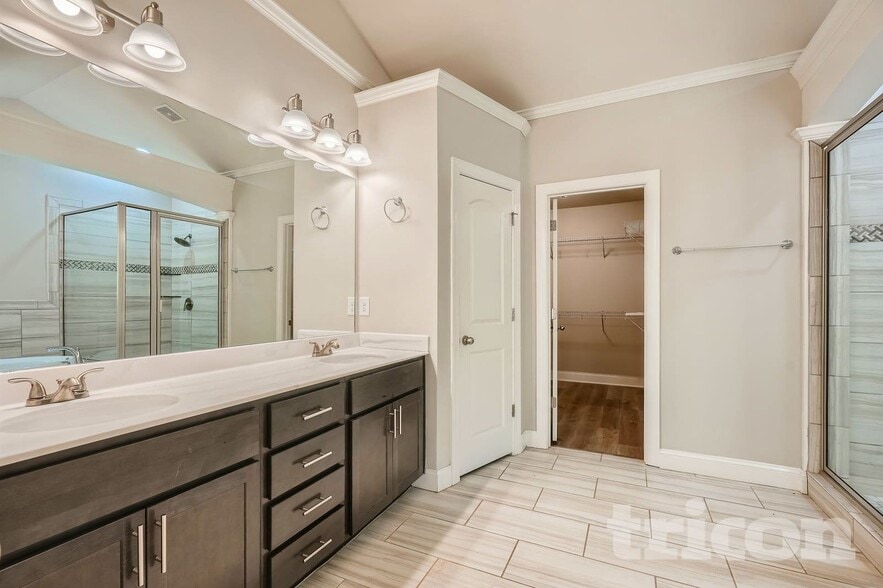 Building Photo - 2615 Morgan Park Dr SW