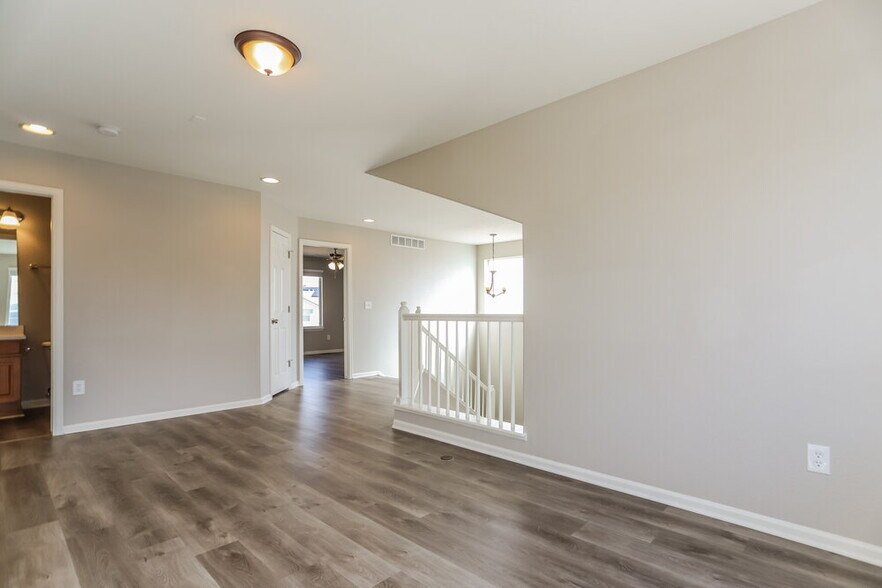 Building Photo - 19277 E 39th Ave