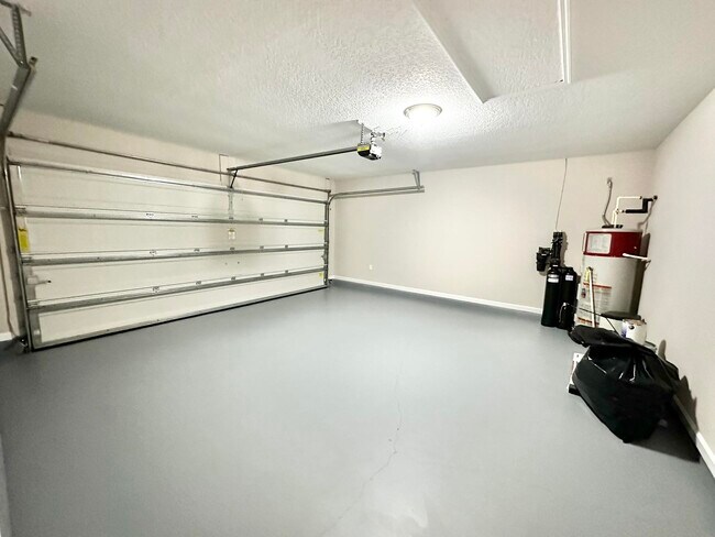 Building Photo - 210 Ashby Lndg Wy