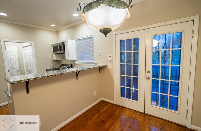 Building Photo - 1188 Ira St SW