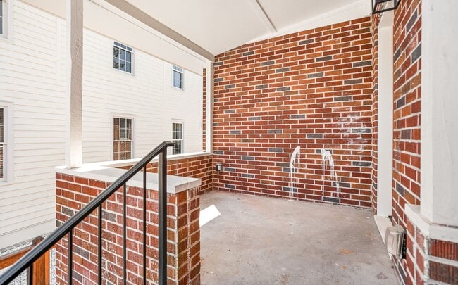 Building Photo - Downtown Beaufort Charmer