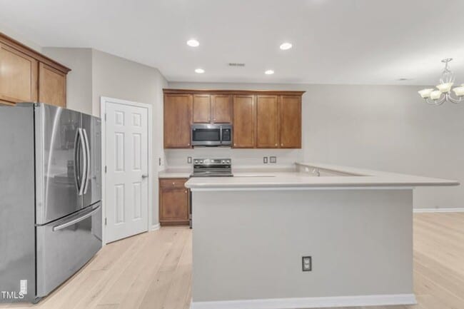 Building Photo - Beautiful 2-Story Townhome in Renaissance Park – Minutes from Downtown Raleigh!