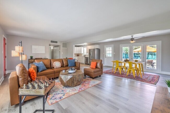 Primary Photo - 2400 Sherman Pl