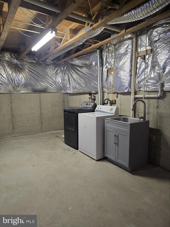 Building Photo - 20323 Swallow Point Rd