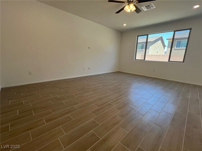 Building Photo - 7470 S Pioneer Way