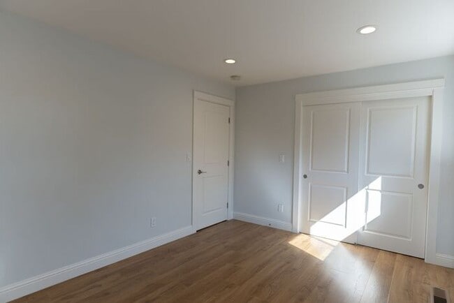 Building Photo - Remodeled Pacific Grove 2-Bedroom with Gourmet Kitchen