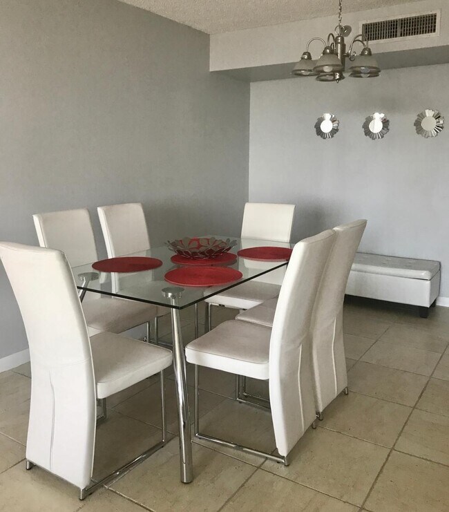 Building Photo - 3300 NE 191st St