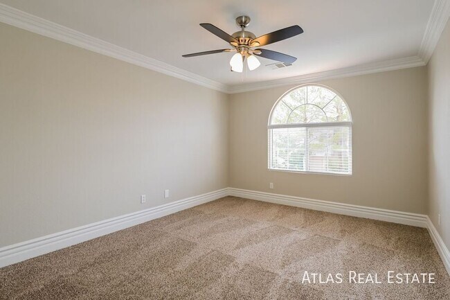 Building Photo - 3704 Fisherking Dr