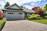Building Photo - Fully Furnished 3-Bedroom 2-Bathroom home
