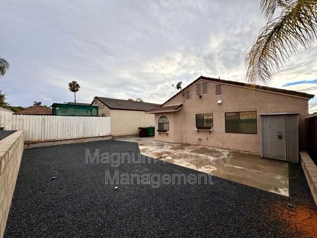 Building Photo - 27776 Spring Meadow Ct