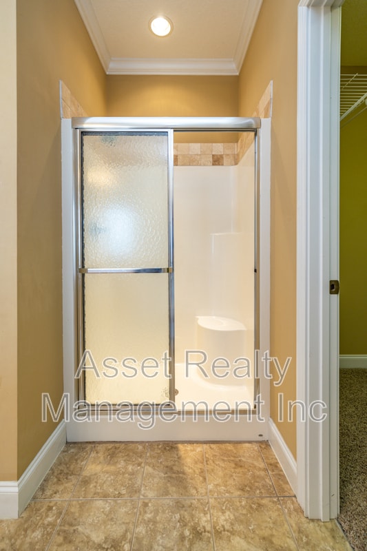 Building Photo - 6451 Ridgewalk Ln