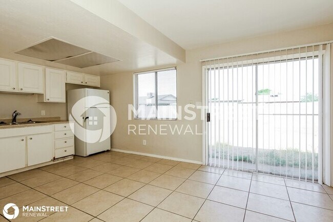 Building Photo - 3150 N 77th Ln, Phoenix, AZ 85033