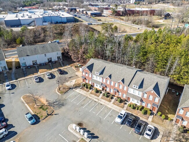 Building Photo - 4276 Sutwick Dr