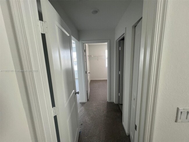 Building Photo - 5885 Sweetwood Dr