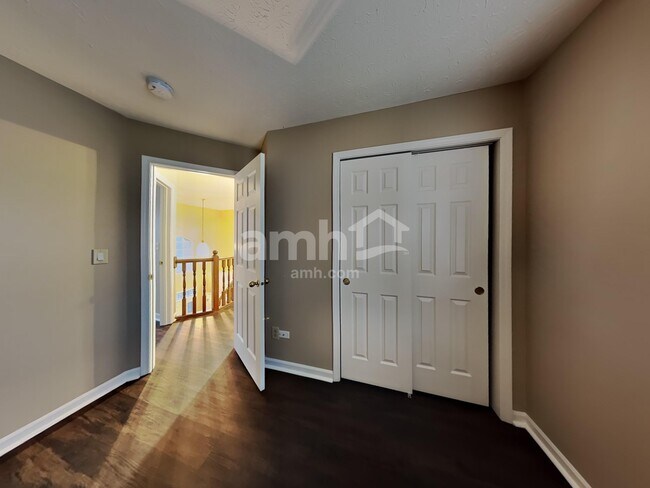 Building Photo - 6527 Sussex Dr