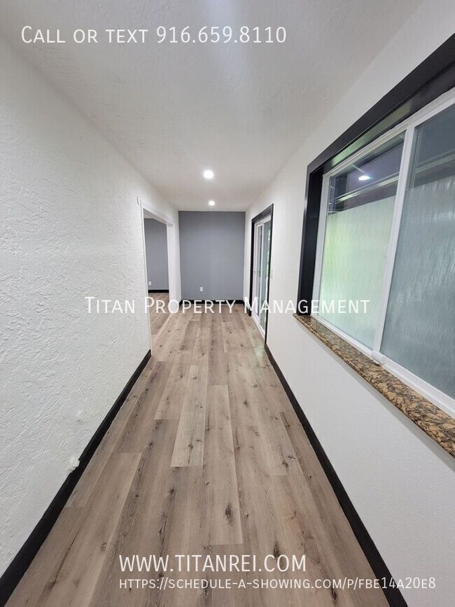 Building Photo - 6245 Dias Ave