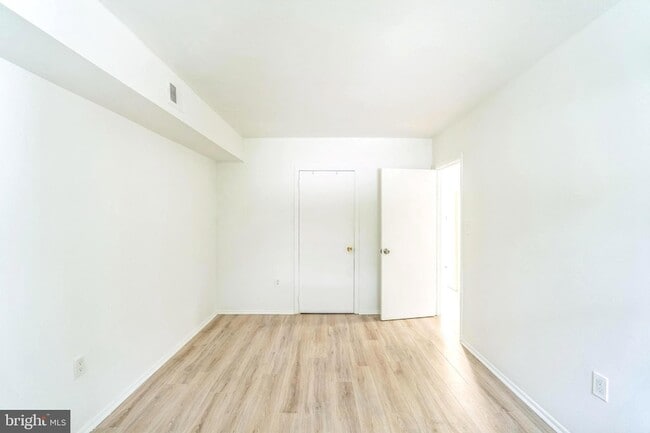 Building Photo - 4616 Silverwood St