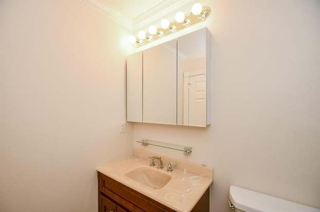 Building Photo - 7225 Beechnut St