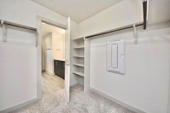 Building Photo - 1861 Bonham Ln