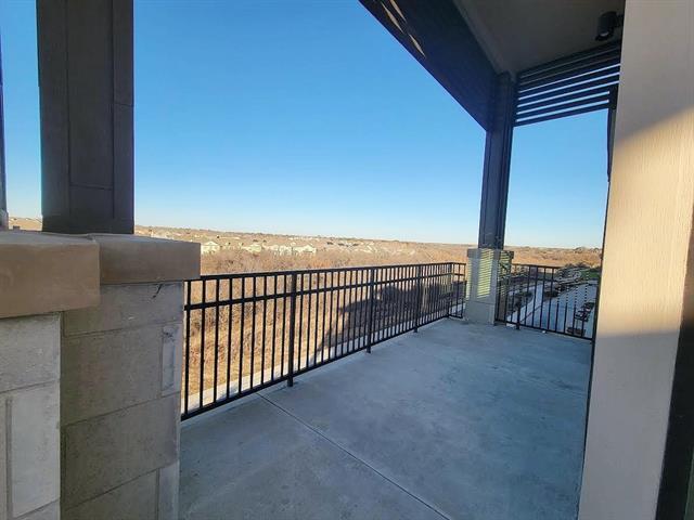 Building Photo - 2700 Old Denton Rd