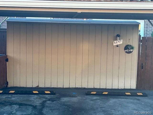 Building Photo - 9247 E Nassau Ave