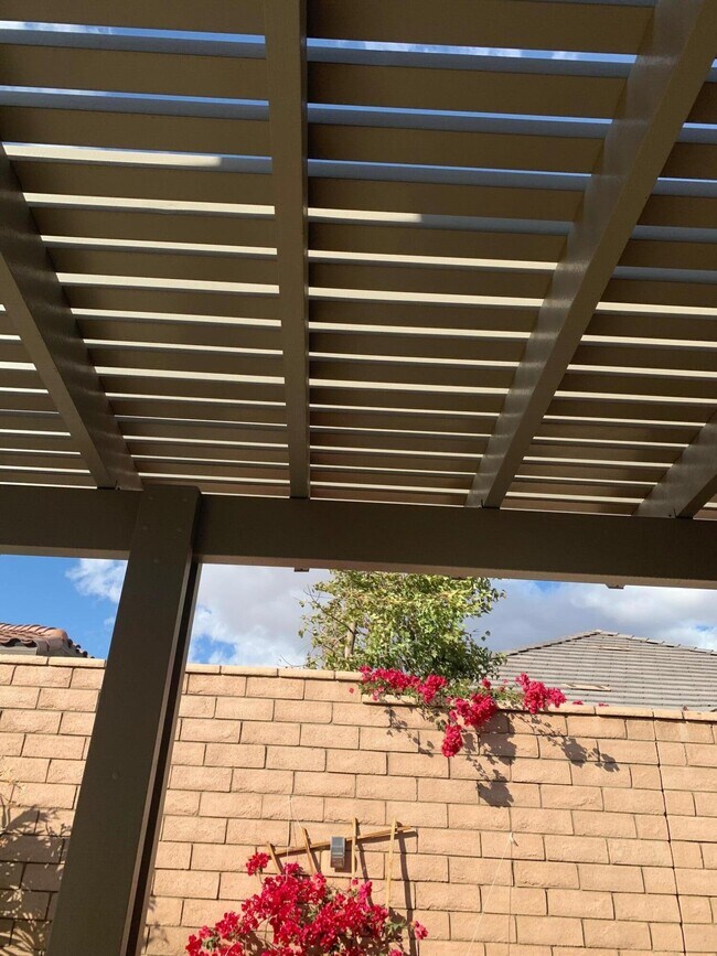 Building Photo - 85468 Treviso Dr