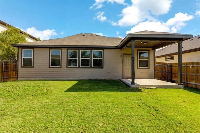 Building Photo - 345 Capstone Rd