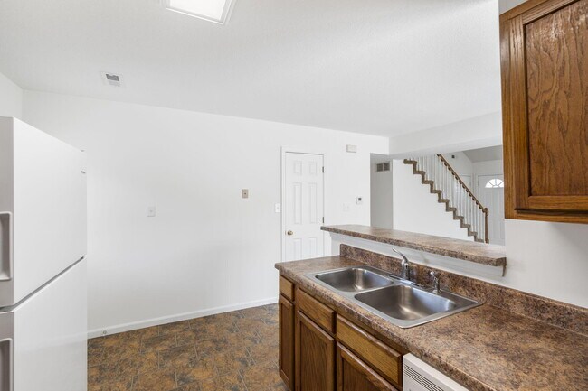 Building Photo - 5003 Betty Jean Way
