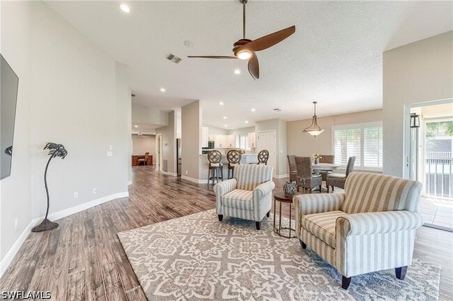 Building Photo - 8460 Southbridge Dr