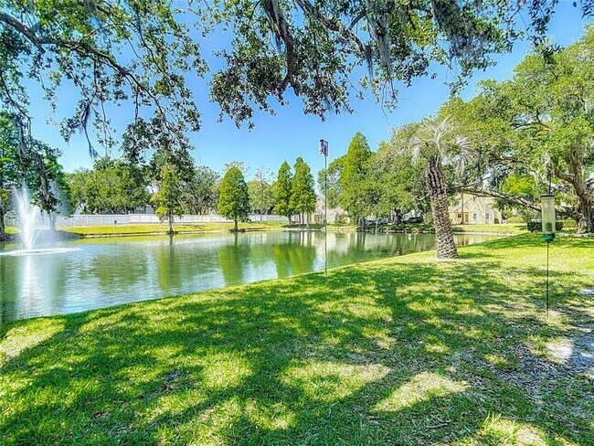 Building Photo - 3611 Pine Knot Dr