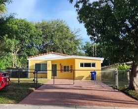 Building Photo - 1582 NE 172nd St