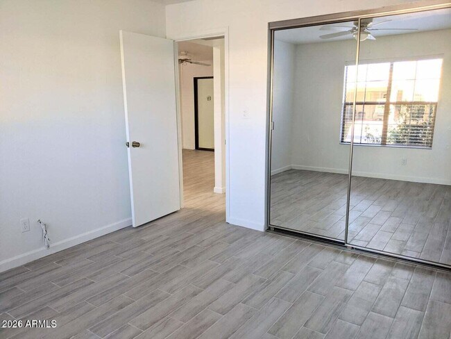 Building Photo - 7733 E Columbine Way