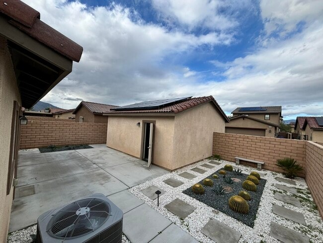 Building Photo - 67426 Rio Vista Dr