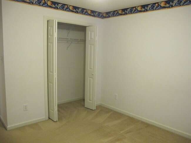 Building Photo - Spacious home in nice Evans neighborhood  ...