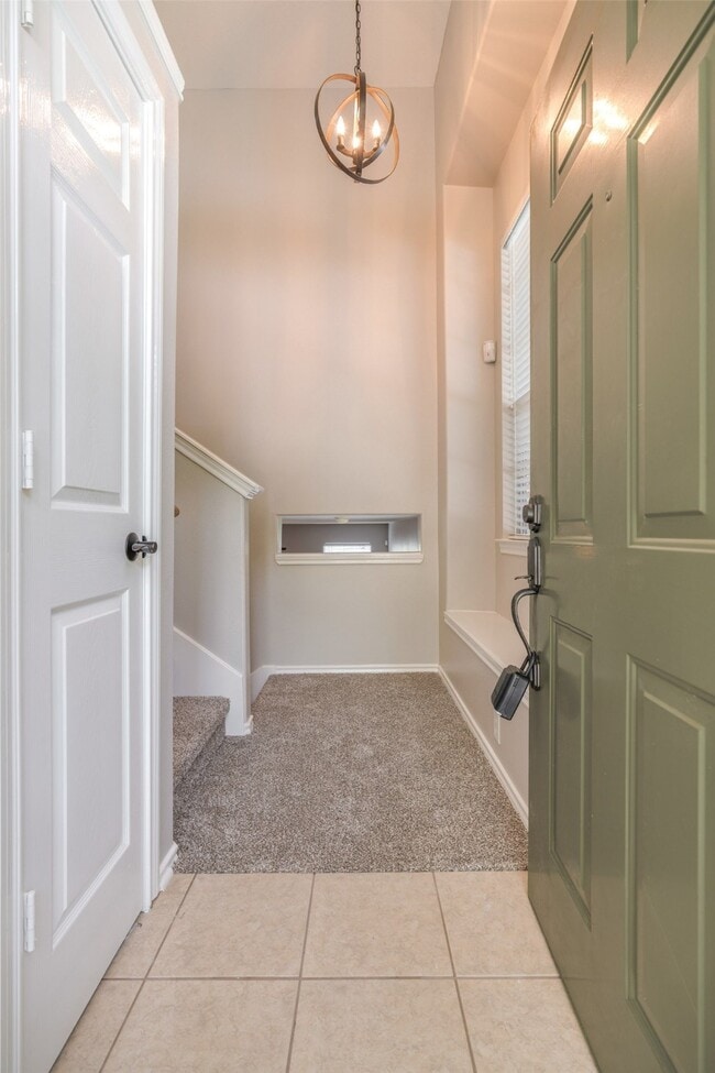 Building Photo - 34 Marble Rock Pl