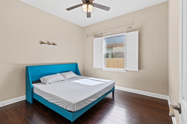 Building Photo - 3211 Herradura Dr