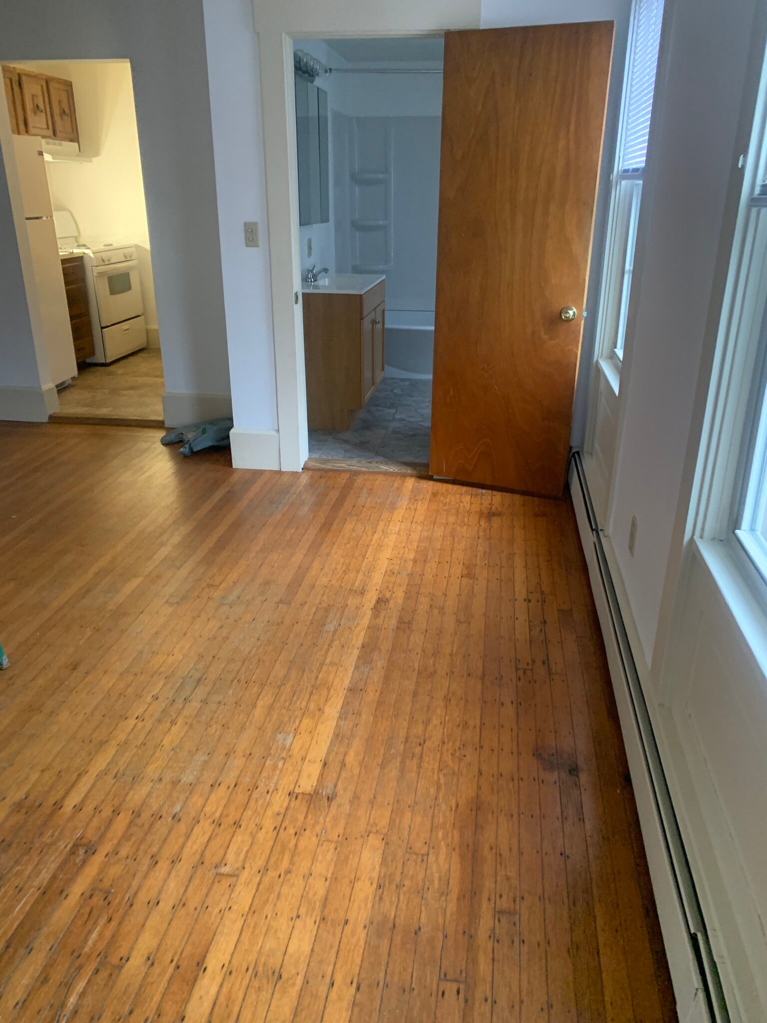 Building Photo - 73 Sycamore St