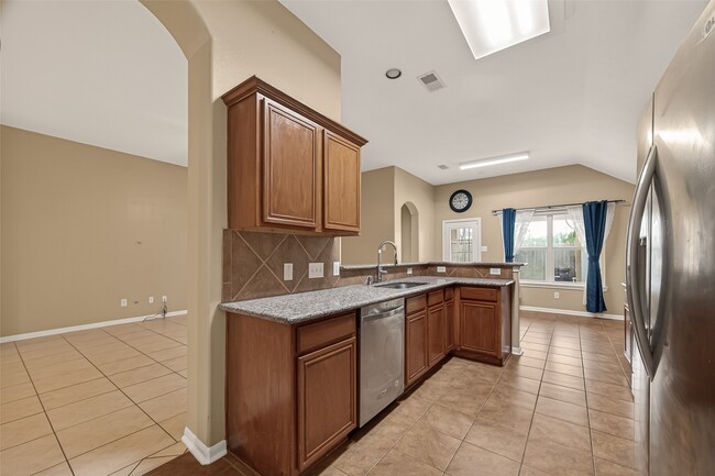 Building Photo - 9022 Clearwood Landing Blvd