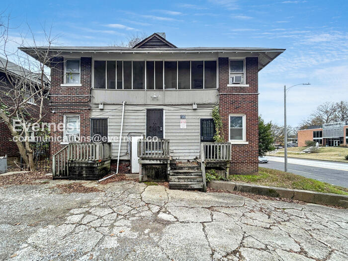 Building Photo - 180 Clark Pl