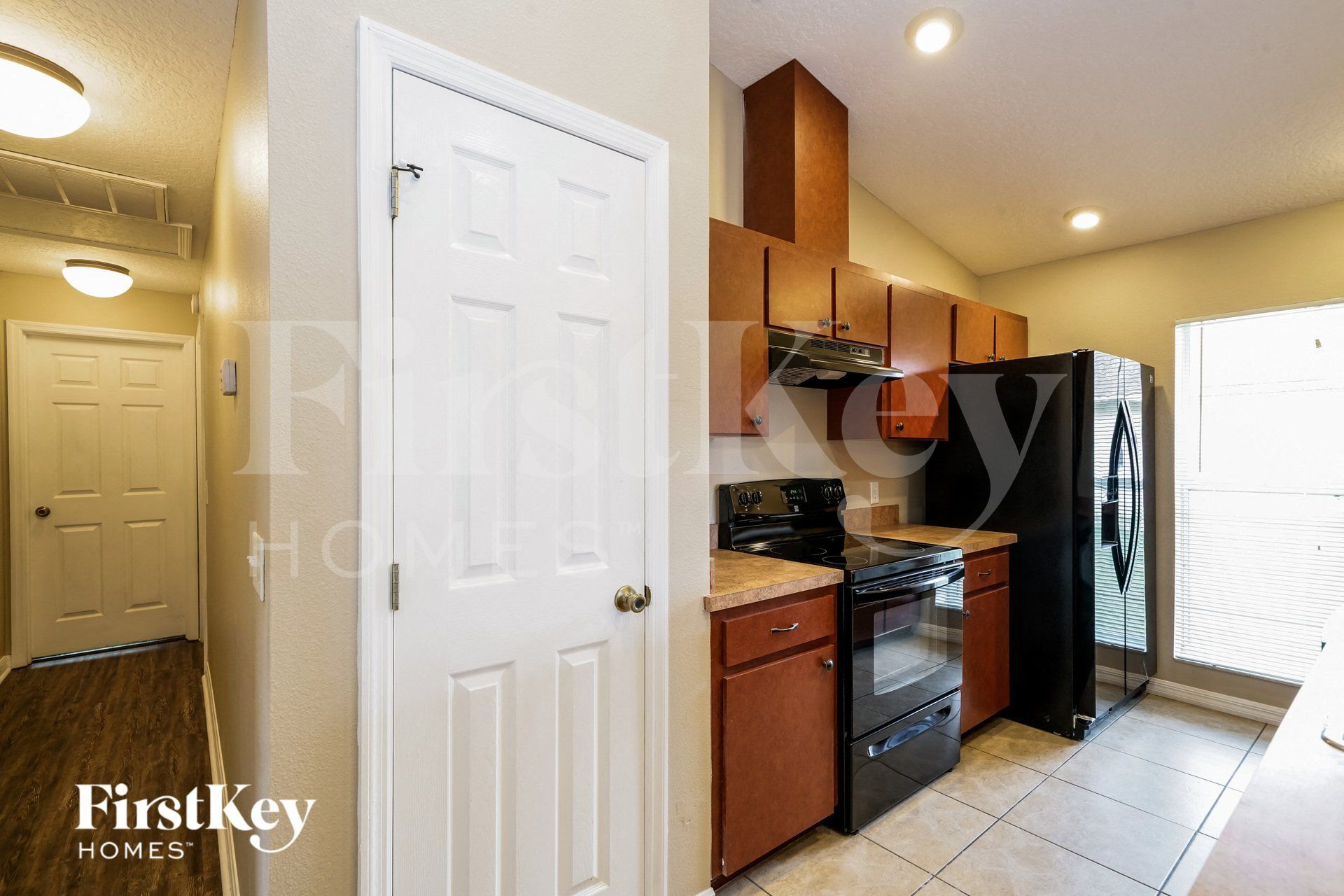 Building Photo - 1104 Old Mossy Ct