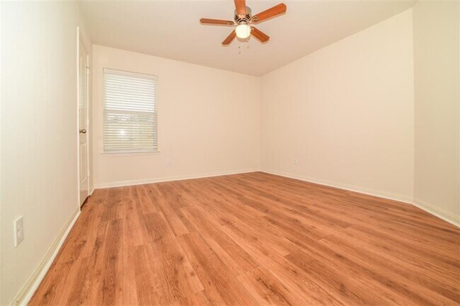 Building Photo - 20534 Marker Ridge Dr