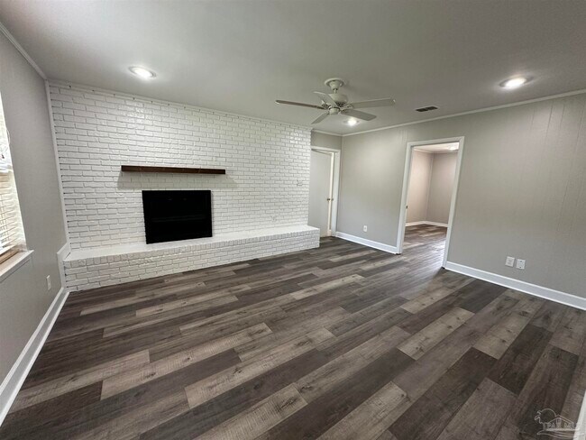 Building Photo - 5701 Limestone Rd