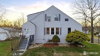 Building Photo - 58 Brotherhood St