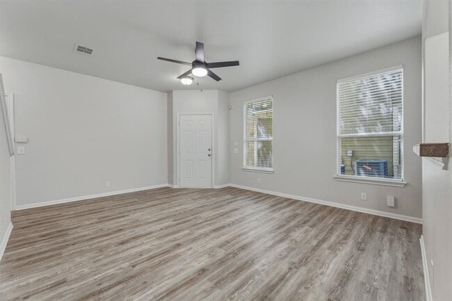 Building Photo - 10608 Plains Trail