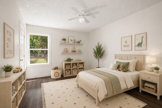 Building Photo - 560 Landfall Ln