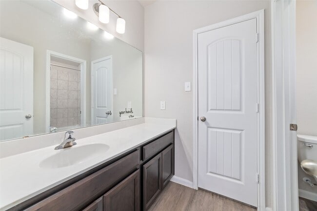 Building Photo - 21430 Poppy Pk Ave