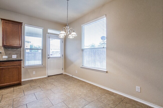Building Photo - 5946 Pearl Pass